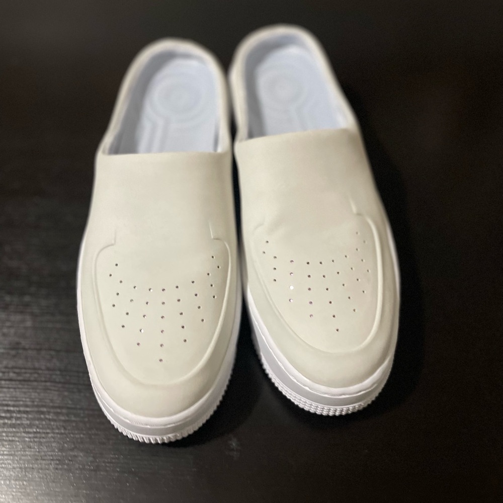 Nike White Slip-On Mules